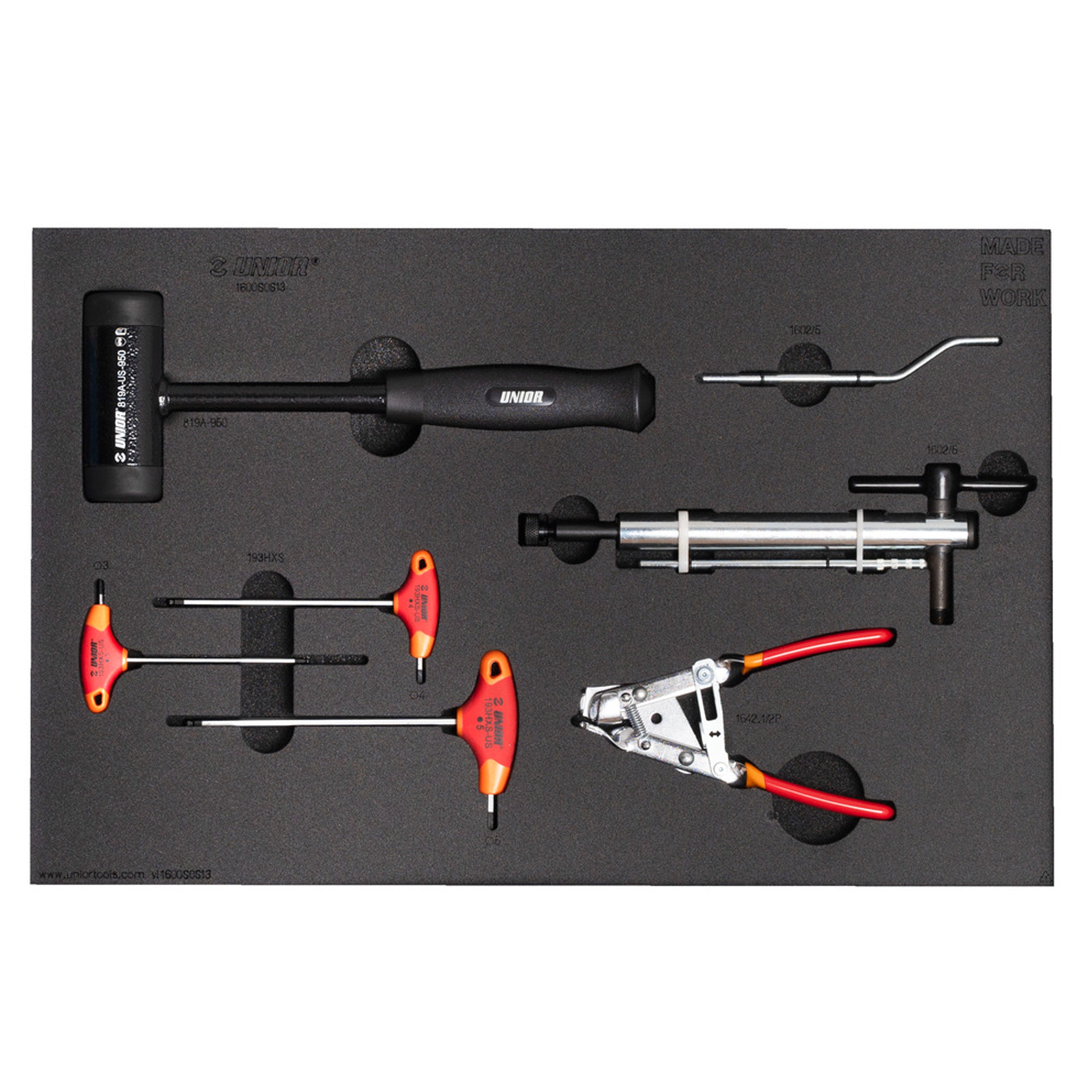 **Bike tool set in SOS tool tray 1600SOS13-US